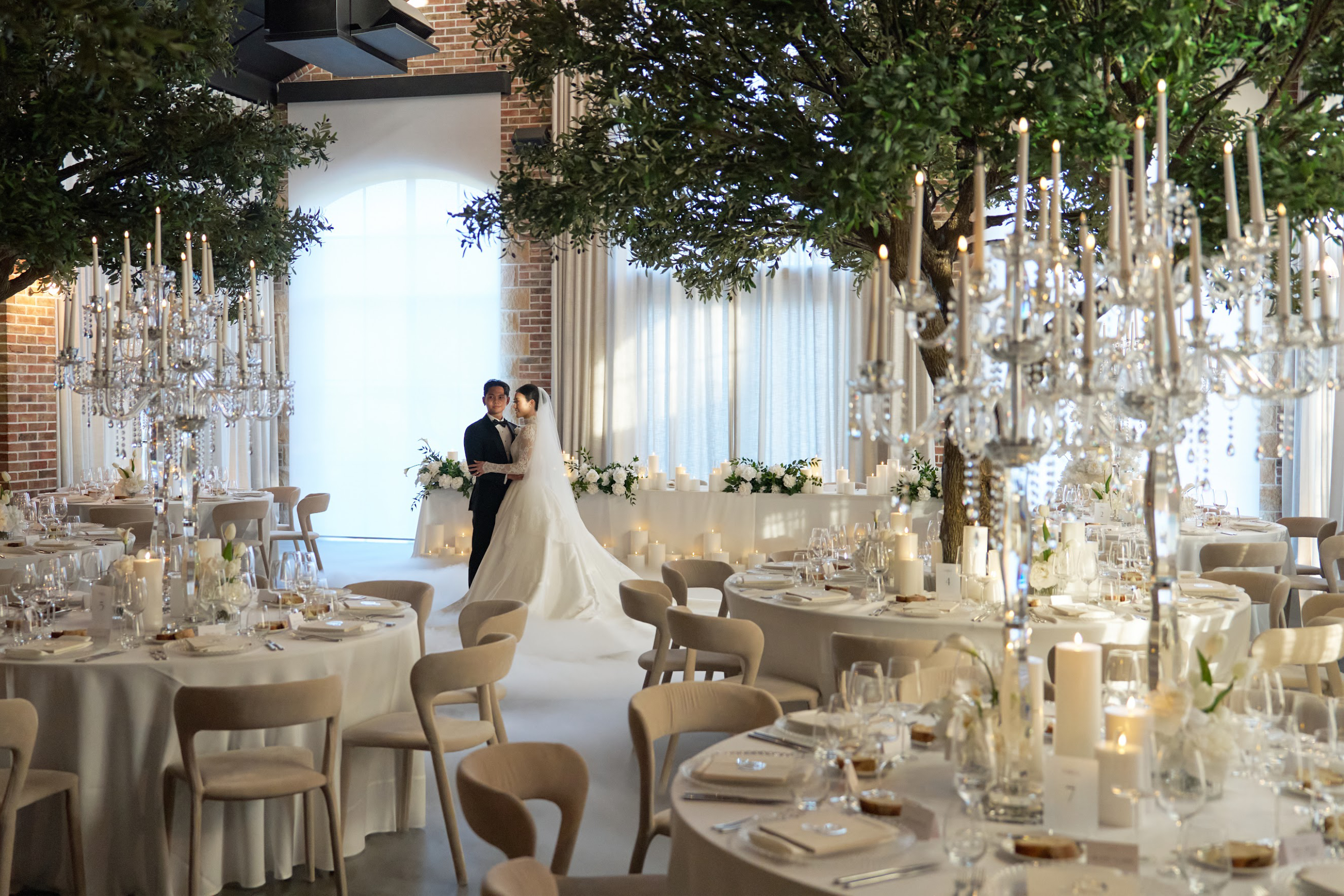 The Hourglass House — wedding